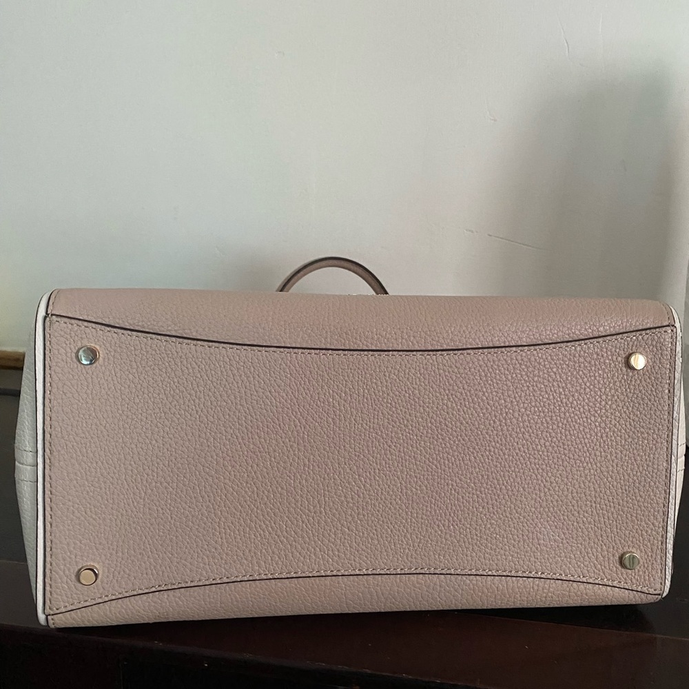 Kate Spade - Picture 2 of 9